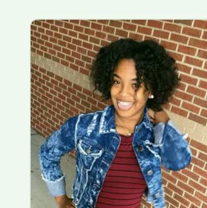 Meet your Posher, Shayla